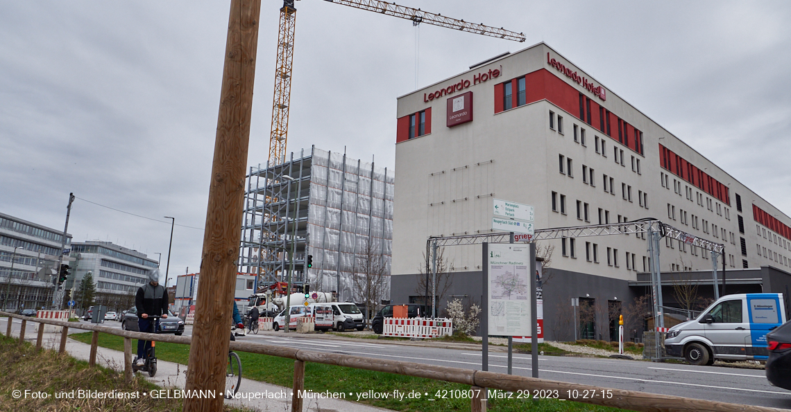 29.03.2023 - Baustelle REVO und Umgebung in Neuperlach